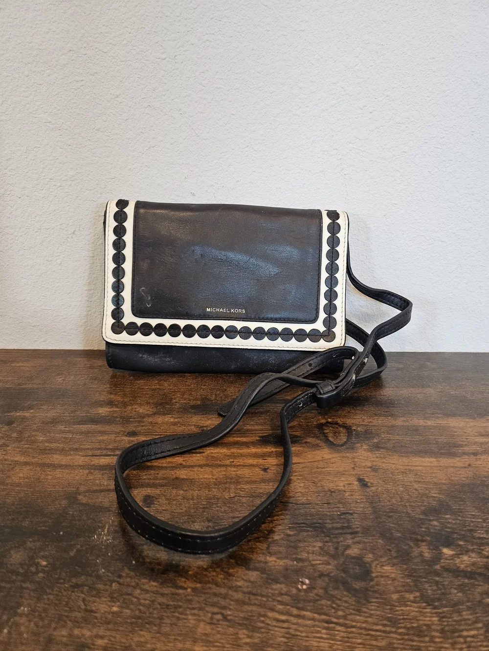 Michael Kors Sloan Scallop Crossbody Bag